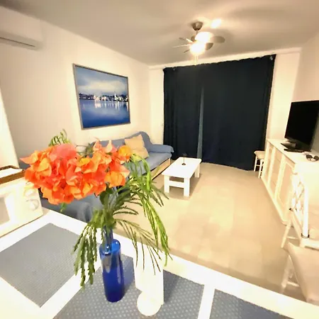 Apartment Dragos *